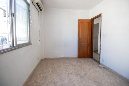 Quarto 1 de apartamento para alugar com 2 quartos, 95m² em Olaria, Rio de Janeiro
