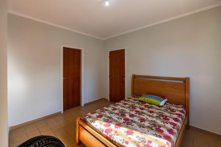 Apartamento para alugar com 120m², 2 quartos e 1 vaga Apartamento para alugar com 120m², 2 quartos e 1 vagaSuite
