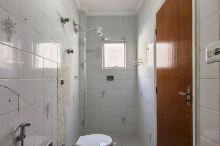 Apartamento para alugar com 120m², 2 quartos e 1 vaga Apartamento para alugar com 120m², 2 quartos e 1 vagaBanheiro da Suíte