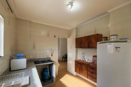Apartamento para alugar com 120m², 2 quartos e 1 vaga Apartamento para alugar com 120m², 2 quartos e 1 vagaCozinha
