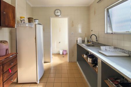 Apartamento para alugar com 120m², 2 quartos e 1 vaga Apartamento para alugar com 120m², 2 quartos e 1 vagaCozinha