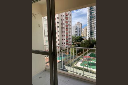 Apartamento para alugar com 64m², 2 quartos e 1 vaga Apartamento para alugar com 64m², 2 quartos e 1 vagaVaranda