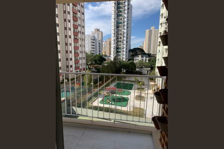 Apartamento para alugar com 64m², 2 quartos e 1 vaga Apartamento para alugar com 64m², 2 quartos e 1 vagaVaranda