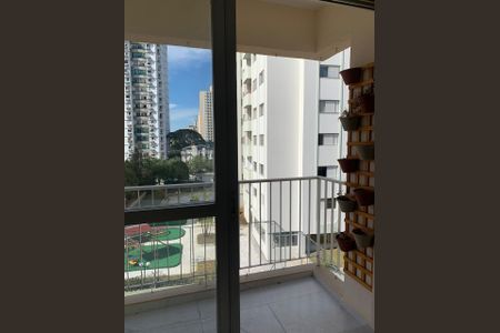 Apartamento para alugar com 64m², 2 quartos e 1 vaga Apartamento para alugar com 64m², 2 quartos e 1 vagaVaranda