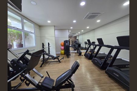 Apartamento para alugar com 80m², 2 quartos e 2 vagasÁrea comum - Academia