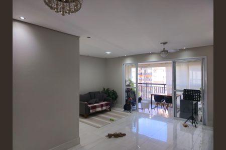 Sala  de apartamento para alugar com 2 quartos, 80m² em Jardim Flor da Montanha, Guarulhos