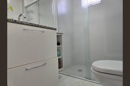 Apartamento para alugar com 80m², 2 quartos e 2 vagasBanheiro Social
