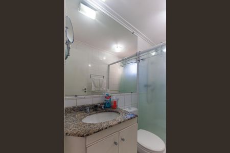 Apartamento para alugar com 96m², 3 quartos e 2 vagas Apartamento para alugar com 96m², 3 quartos e 2 vagasBanheiro da Suíte