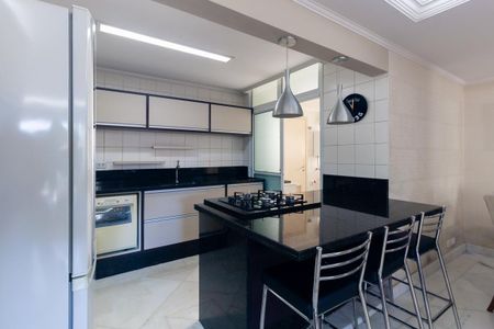 Apartamento para alugar com 96m², 3 quartos e 2 vagas Apartamento para alugar com 96m², 3 quartos e 2 vagasCozinha