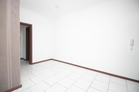 Sala de apartamento à venda com 2 quartos, 56m² em Nonoai, Porto Alegre