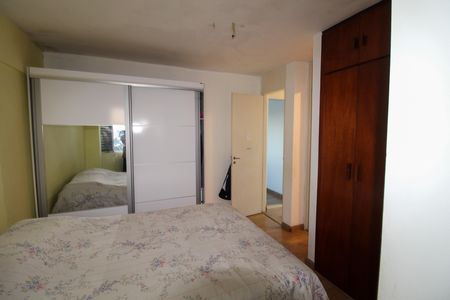 Apartamento à venda com 130m², 3 quartos e 1 vagaQuarto 2