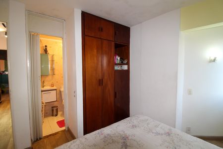 Apartamento à venda com 130m², 3 quartos e 1 vagaQuarto 2