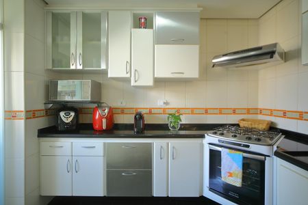 Apartamento à venda com 61m², 2 quartos e 1 vagaCozinha 