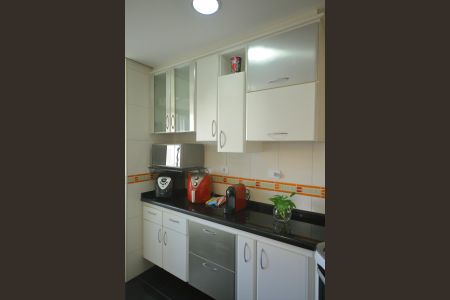 Apartamento à venda com 61m², 2 quartos e 1 vagaCozinha 