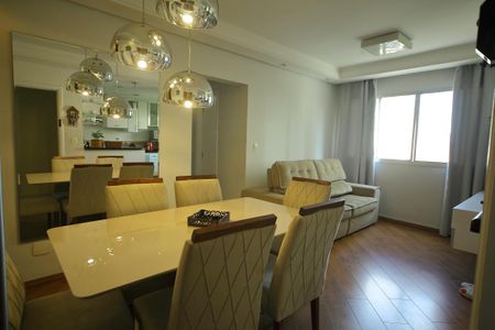 Apartamento à venda com 61m², 2 quartos e 1 vagaSala