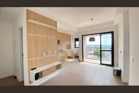 Apartamento à venda com 2 quartos, 55m² em Taquaral, Campinas