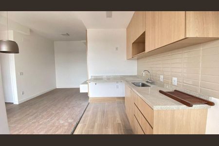 Apartamento à venda com 2 quartos, 55m² em Taquaral, Campinas