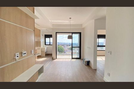 Apartamento à venda com 2 quartos, 55m² em Taquaral, Campinas