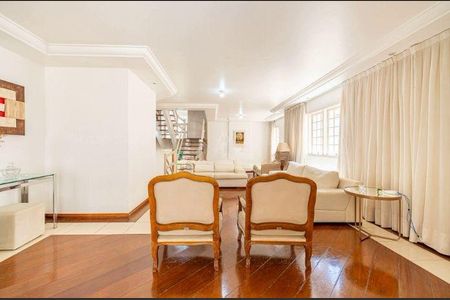 Casa à venda com 4 quartos, 346m² em Alphaville, Santana de Parnaíba