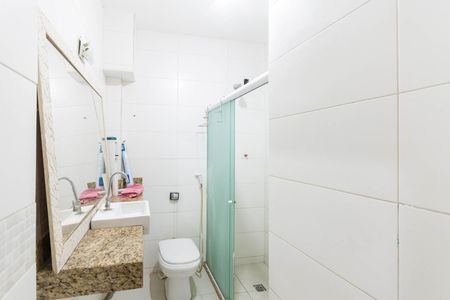 Apartamento para alugar com 62m², 2 quartos e sem vagaBanheiro