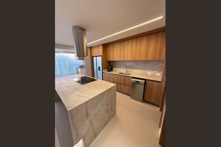 Apartamento para alugar com 124m², 3 quartos e 2 vagas