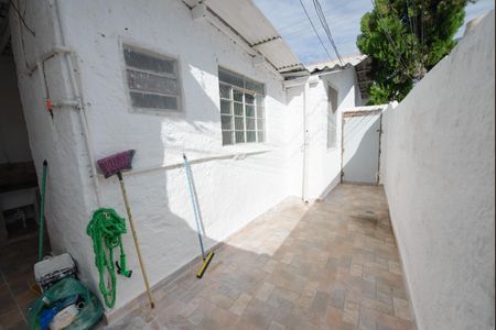 Casa para alugar com 60m², 1 quarto e sem vagaQuintal