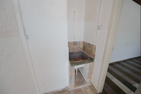 Casa para alugar com 60m², 1 quarto e sem vagaÁrea de Serviço