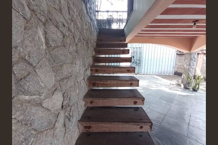 Casa à venda com 360m², 3 quartos e 5 vagas