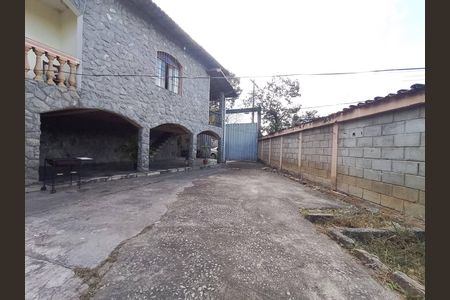 Casa à venda com 360m², 3 quartos e 5 vagas