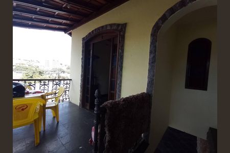 Casa à venda com 360m², 3 quartos e 5 vagas
