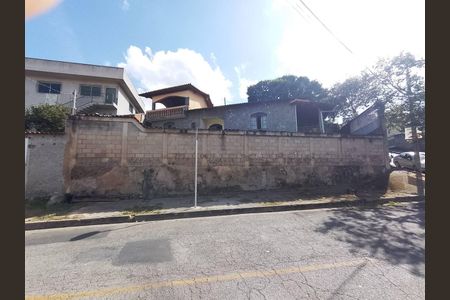 Casa à venda com 360m², 3 quartos e 5 vagas