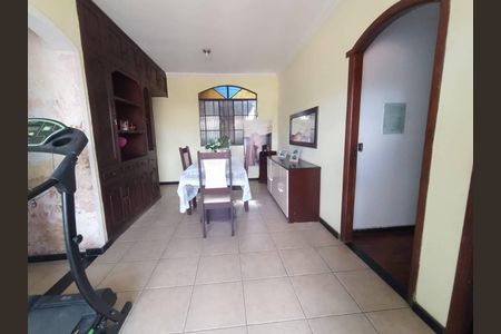 Casa à venda com 360m², 3 quartos e 5 vagas