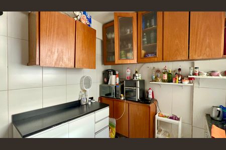 Apartamento para alugar com 81m², 2 quartos e 1 vaga Apartamento para alugar com 81m², 2 quartos e 1 vagaCozinha