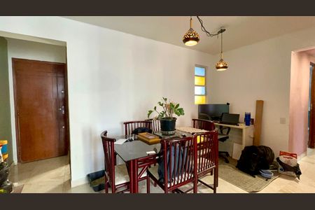 Sala de apartamento para alugar com 2 quartos, 81m² em Cerqueira César, São Paulo