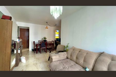 Apartamento para alugar com 81m², 2 quartos e 1 vaga Apartamento para alugar com 81m², 2 quartos e 1 vagaSala