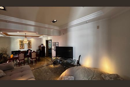 Apartamento à venda com 202m², 3 quartos e 5 vagas Apartamento à venda com 202m², 3 quartos e 5 vagasSala - Sala de Jantar
