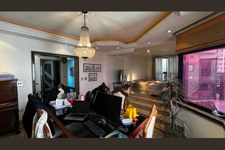 Apartamento à venda com 202m², 3 quartos e 5 vagas Apartamento à venda com 202m², 3 quartos e 5 vagasSala - Sala de Jantar