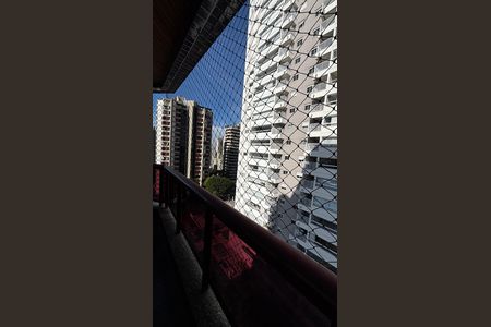 Apartamento à venda com 202m², 3 quartos e 5 vagas Apartamento à venda com 202m², 3 quartos e 5 vagasSala - Sala de Jantar Varanda
