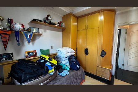 Apartamento à venda com 202m², 3 quartos e 5 vagas Apartamento à venda com 202m², 3 quartos e 5 vagasSuíte 3