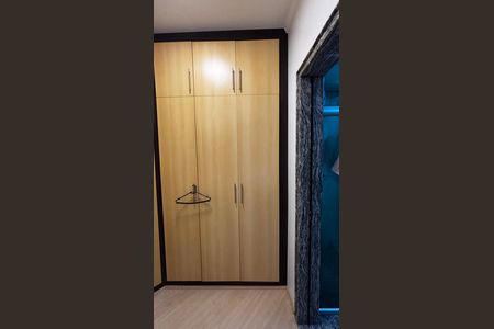 Apartamento à venda com 202m², 3 quartos e 5 vagas Apartamento à venda com 202m², 3 quartos e 5 vagasSuite 1 Closet