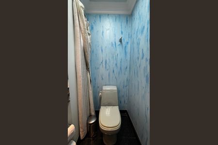 Apartamento à venda com 202m², 3 quartos e 5 vagas Apartamento à venda com 202m², 3 quartos e 5 vagasLavabo