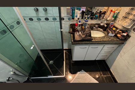 Apartamento à venda com 202m², 3 quartos e 5 vagas Apartamento à venda com 202m², 3 quartos e 5 vagasBanheiro da Suíte 3
