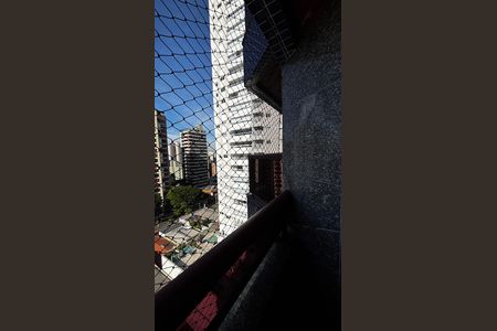Apartamento à venda com 202m², 3 quartos e 5 vagas Apartamento à venda com 202m², 3 quartos e 5 vagasSala de Tv Varanda
