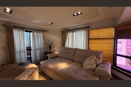 Apartamento à venda com 202m², 3 quartos e 5 vagas Apartamento à venda com 202m², 3 quartos e 5 vagasSala - Sala de Jantar