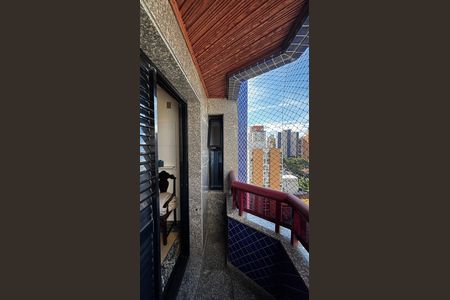 Apartamento à venda com 202m², 3 quartos e 5 vagas Apartamento à venda com 202m², 3 quartos e 5 vagasSuite 1 Varanda