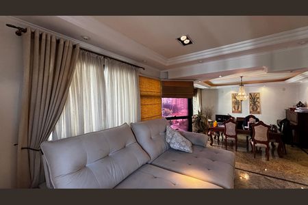 Apartamento à venda com 202m², 3 quartos e 5 vagas Apartamento à venda com 202m², 3 quartos e 5 vagasSala - Sala de Jantar