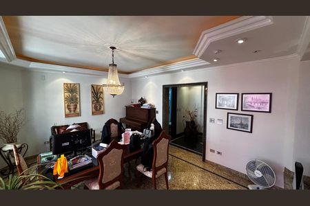 Apartamento à venda com 202m², 3 quartos e 5 vagas Apartamento à venda com 202m², 3 quartos e 5 vagasSala - Sala de Jantar