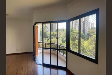 Apartamento à venda com 3 quartos, 127m² em Vila Suzana, São Paulo