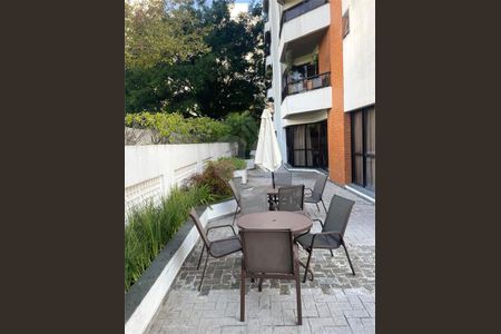 Apartamento à venda com 3 quartos, 127m² em Vila Suzana, São Paulo