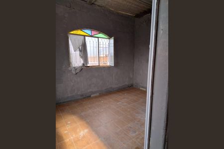 Casa para alugar com 100m², 2 quartos e 1 vagaÁrea externa
